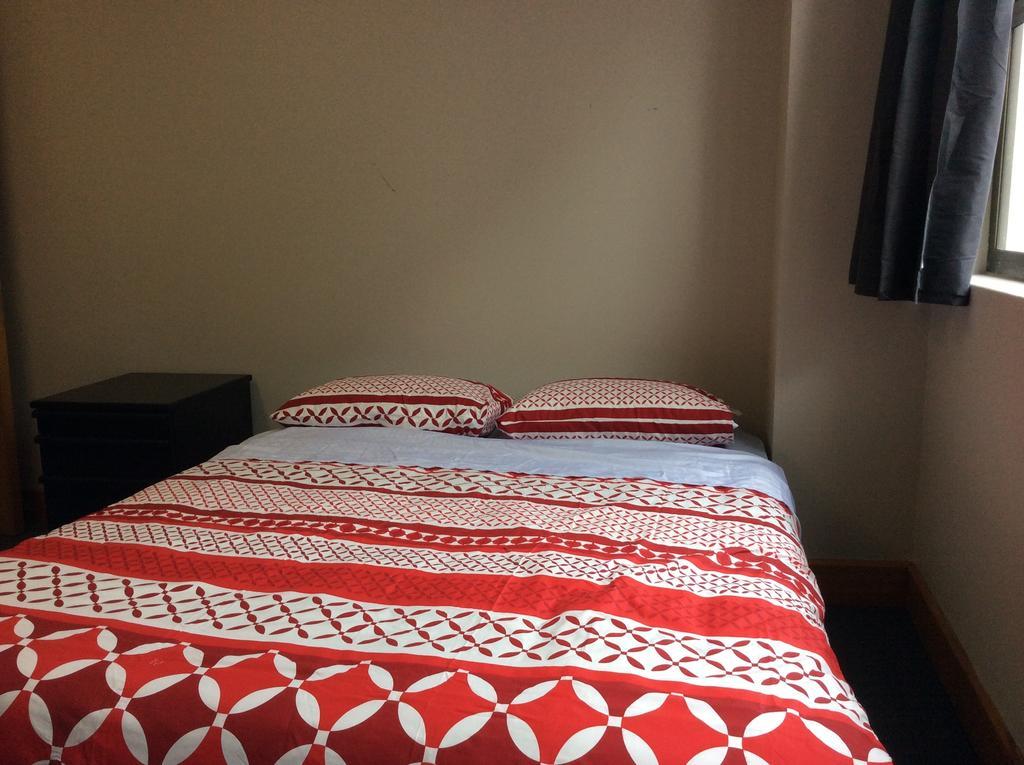 Wild Zebra Backpackers Hostel Wellington Room photo
