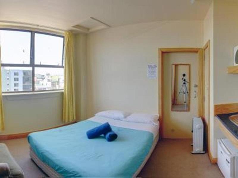 Wild Zebra Backpackers Hostel Wellington Exterior photo